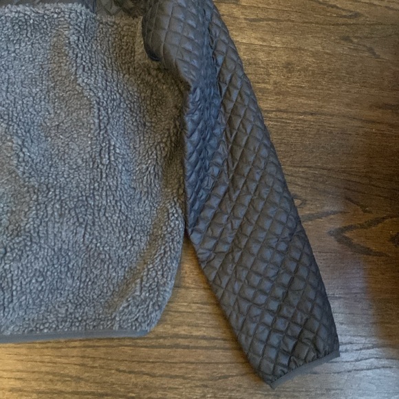 Rare Women’s Mixed Snap T Pullover - Picture 7 of 8